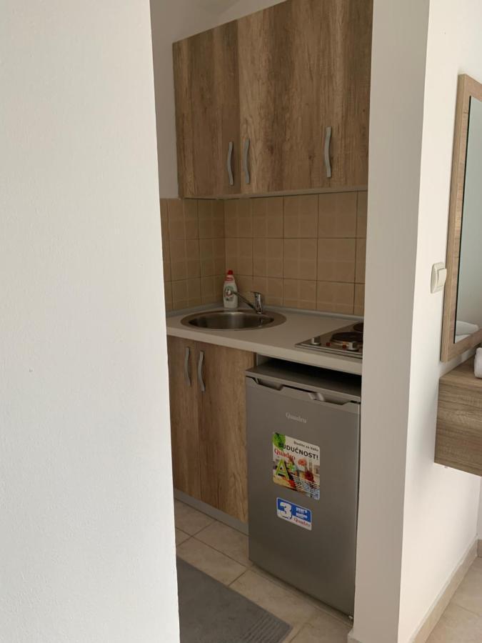 Apartments Adrian Ulcinj Luaran gambar