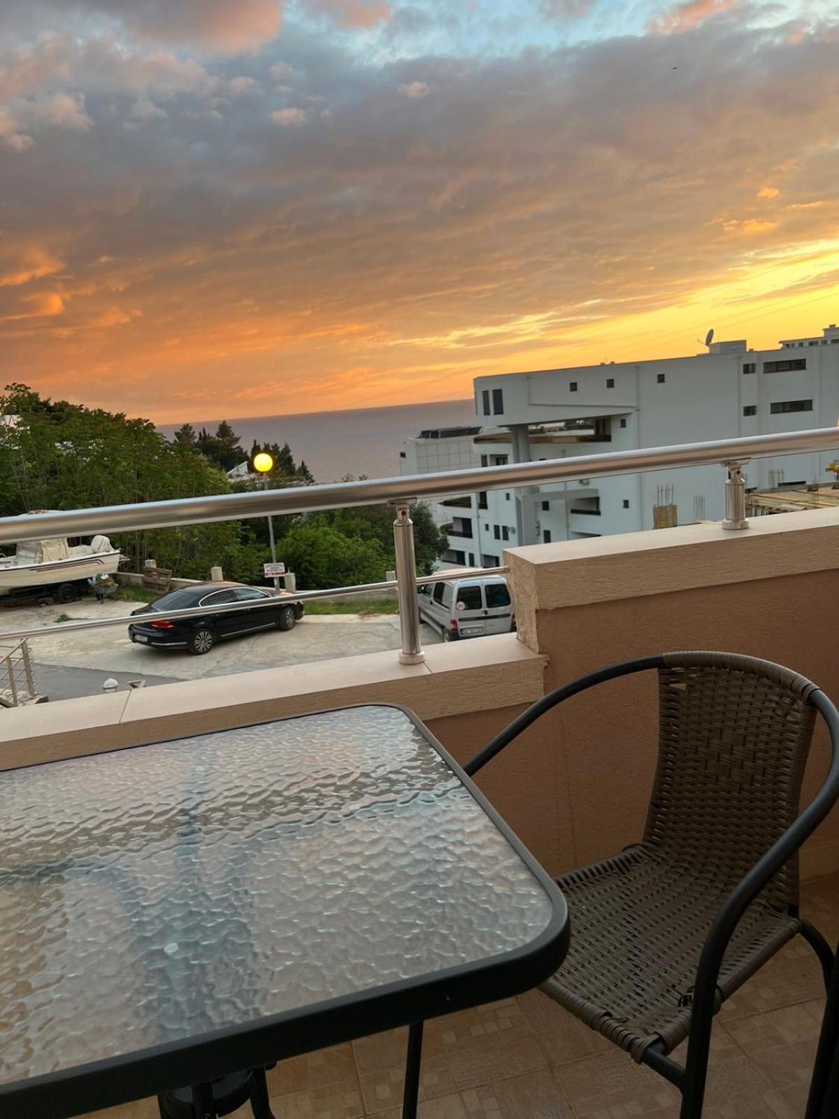 Apartments Adrian Ulcinj Luaran gambar
